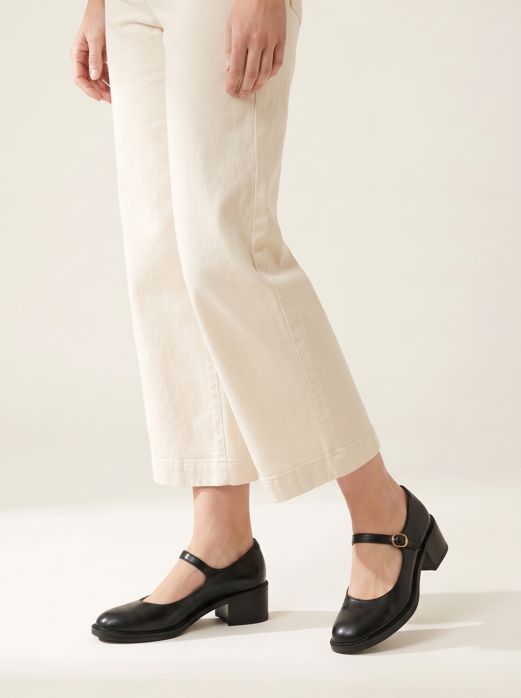 Ankle Strap Mary Jane Block Heel close-up